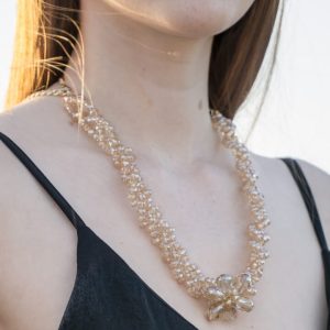 Home Exile pearl necklace